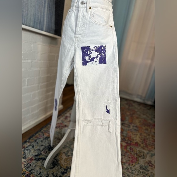 NWT Zara White Denim Synthetic Dreams Distressed Jeans - Picture 5 of 12